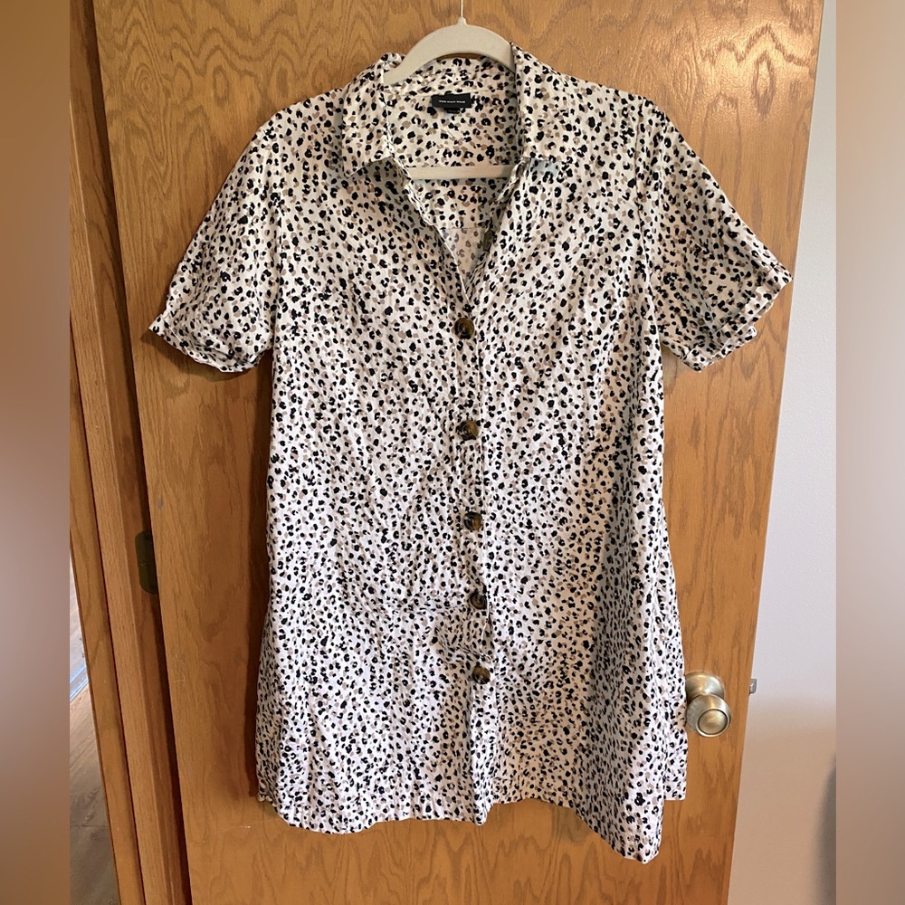 Collared dress cheetah